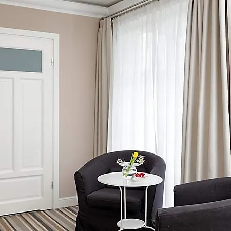 Astra Baltica 4* 米兹多洛杰