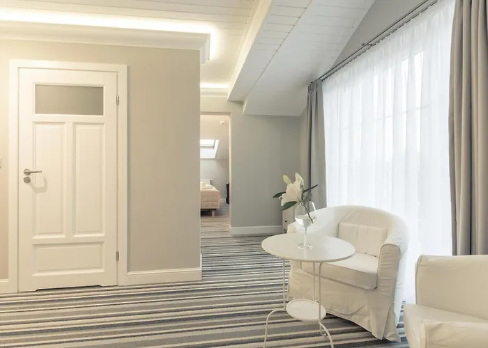 Astra Baltica Aparthotel 4*